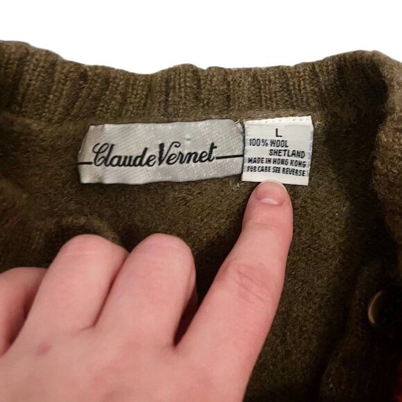 Vintage Claude Vernet Sweater Womens Size L Red Tan Green Fair Isle Wool - Picture 3 of 4